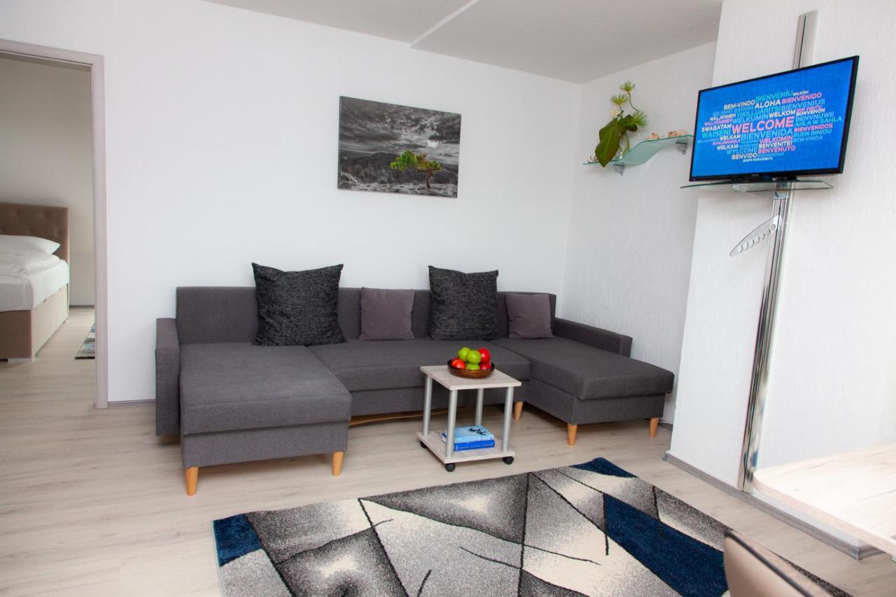 T&K Apartments Near Messe Fair Trade Duesseldorf Und Airport 3A Дуйсбург Екстериор снимка